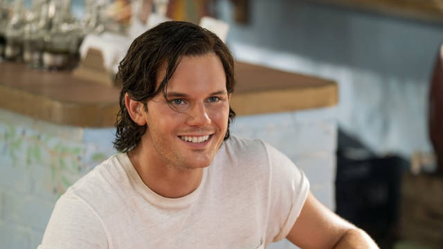 Jeremy Irvine