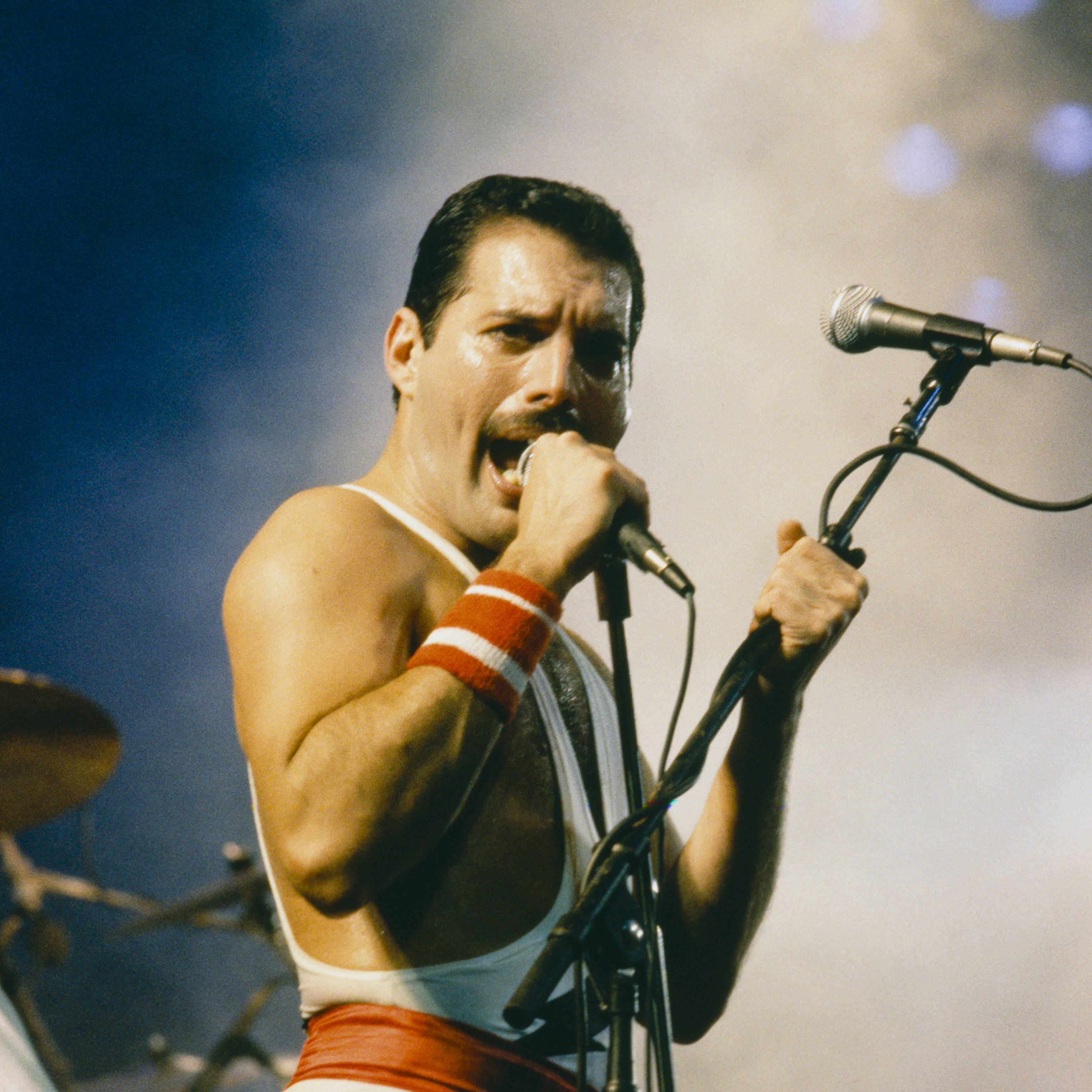 Freddie Mercury facts: Queen singer's age, teeth, real name, relationships  and more... - Smooth