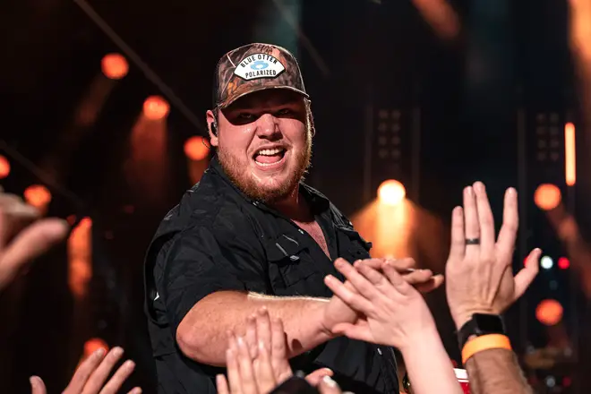 Luke Combs greeting fans pre-lockdown