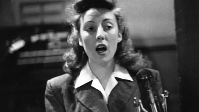 Vera Lynn in 1945