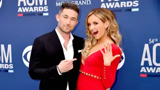Country stars Michael Ray and Carly Pearce split as Carly files for divorce