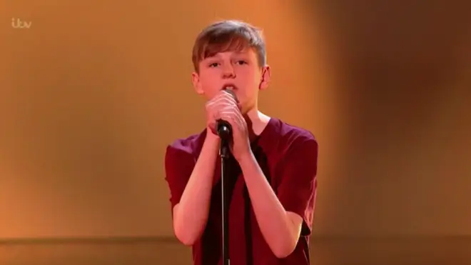 Dara McNicholl stunned the judges on The Voice Kids with his powerful voice