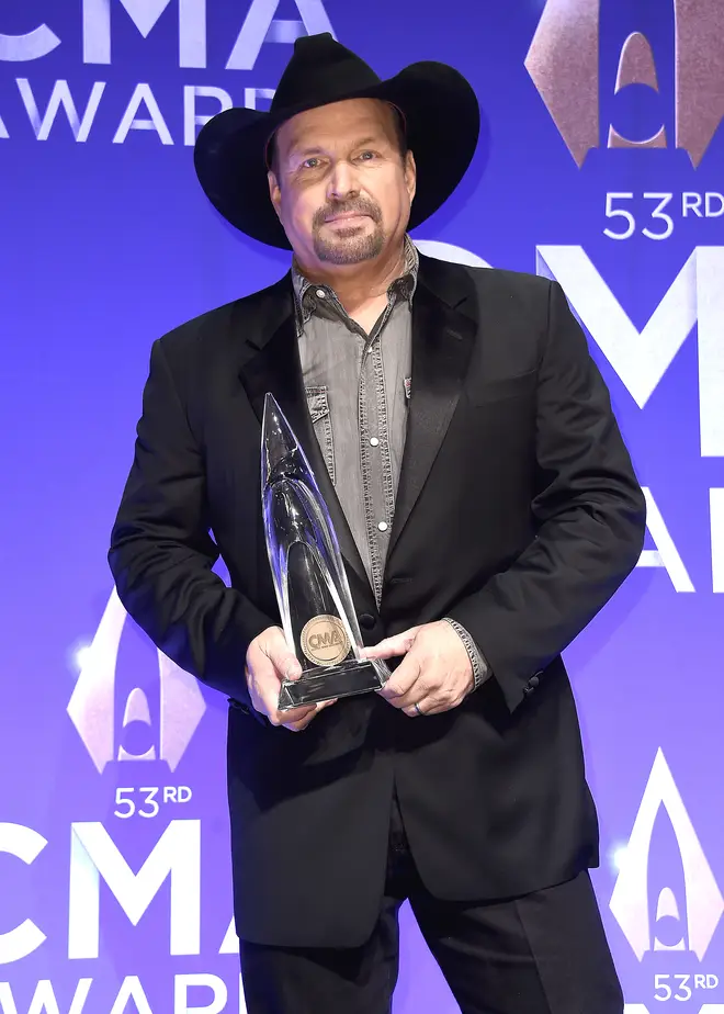 Garth Brooks removes himself permanently from CMA Entertainer of the Year contention