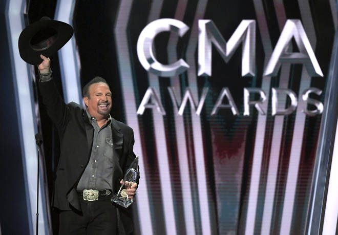Garth Brooks removes himself permanently from CMA Entertainer of the Year contention