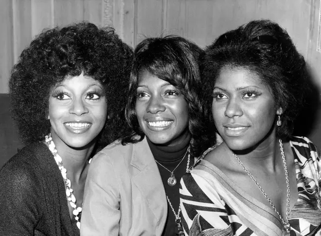 Photo of Jean TERRELL and Lynda LAURENCE and SUPREMES and Mary WILSON