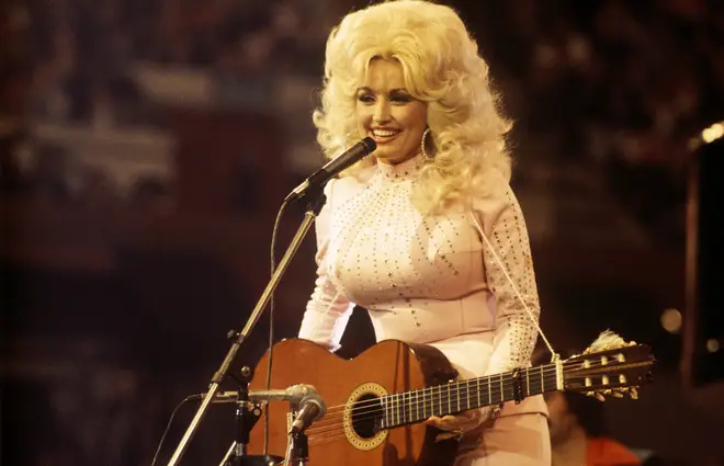Dolly Parton on stage in 1976