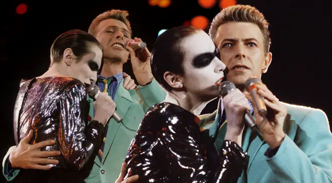 Queen, David Bowie and Annie Lennox's powerful 'Under Pressure' performance in tribute to Freddie Mercury