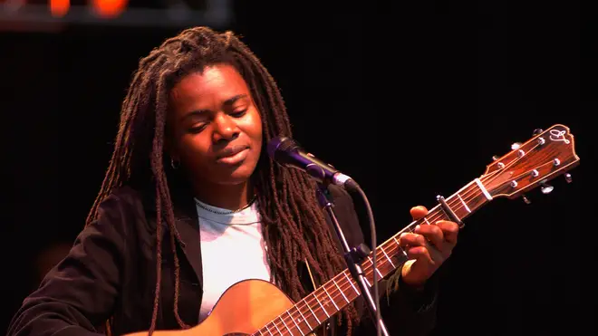 Tracy Chapman: The First Black Woman to Write a Top US Country Song