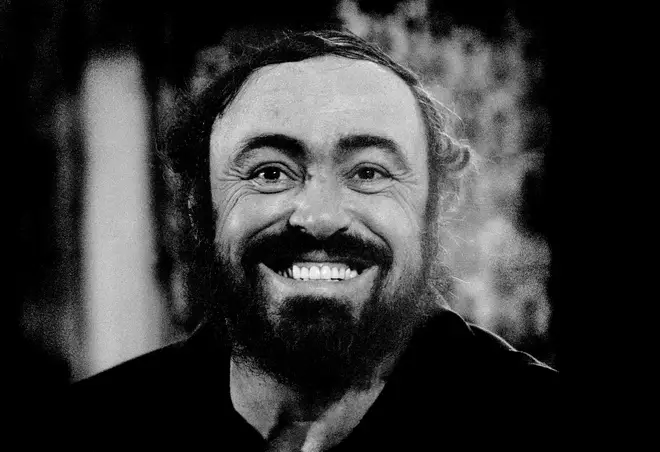 30 minutes before the live show began a call came through from Pavarotti (pictured) saying, “I don’t feel well. I can’t come. I sing for you next year,” co-producer Tisha Fein told Billboard.