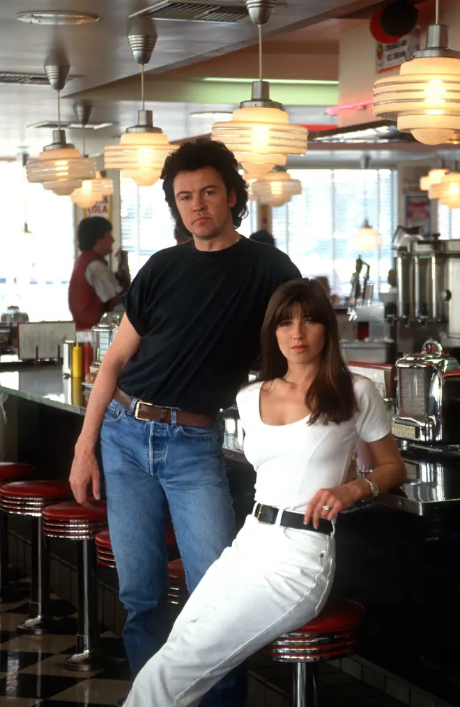 Paul Young and Stacey Smith in 1989