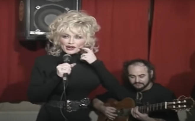 Dolly Parton features in a resurfaced home video showing her making a fan's day when she was on holiday in Ireland in 1990.