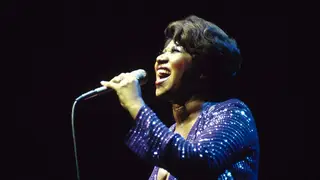 Aretha Franklin singing in 1980