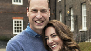 The Duke and Duchess of Cambridge have marked their tenth anniversary by releasing photos of them embracing in the grounds of Kensington Palace this week taken by photographer Chris Floyd.