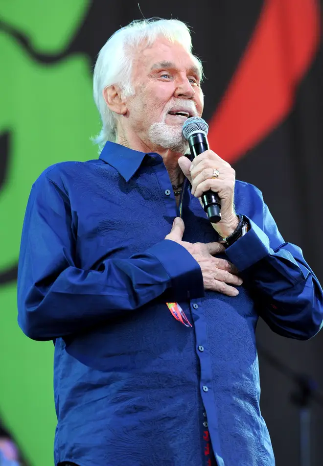 Kenny Rogers playing the legends slot at Glastonbury Festival, 2013. (Photo by Brian Rasic/Getty Images)