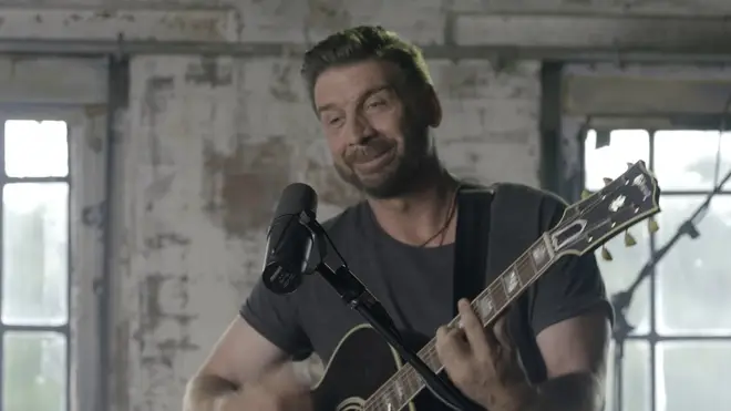 Nick Knowles