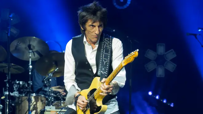 Ronnie Wood joins James Bay on stage at London's O2 Academy Brixton in 2015. (Photo by Matthew Baker/Getty Images)