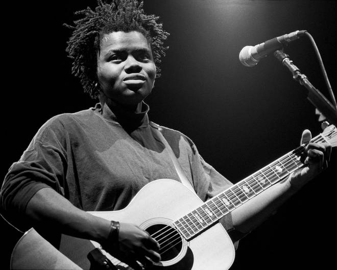 Tracy Chapman was capable of captivating thousands without any gimmicks. (Photo by Clayton Call/Redferns)
