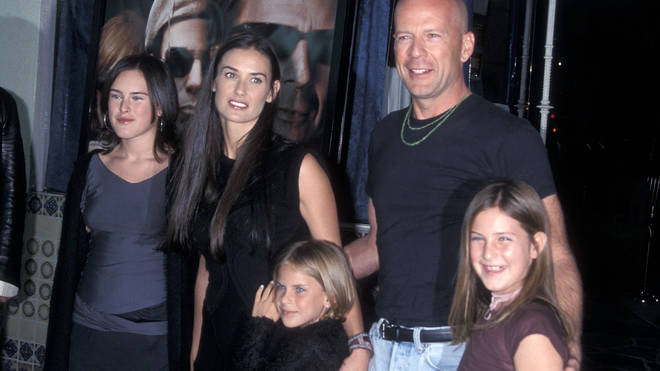 Bruce, Demi and their kids in 2001