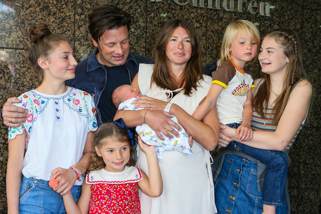 Jamie Oliver, Jools Oliver and family