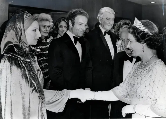Barbra Streisand meets the Queen in 1975