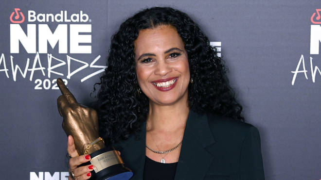 Neneh Cherry with her Icon Award at the 2022 NME Awards