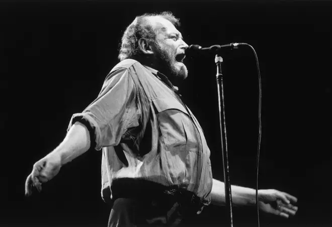 Joe Cocker performing in 1987