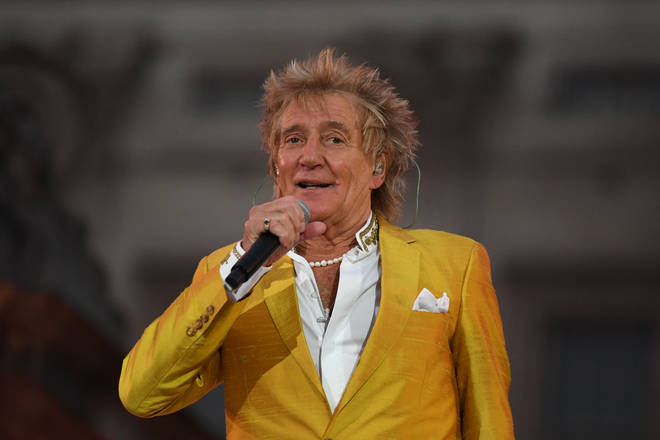 Sir Rod Stewart perfoming at the Platinum Party at Buckingham Palace on June 4, 2022