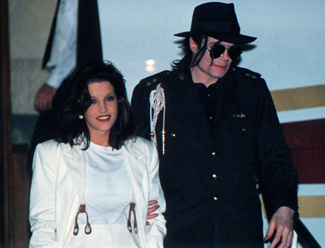 Michael Jackson S Wife What Happened To Debbie Rowe Smooth