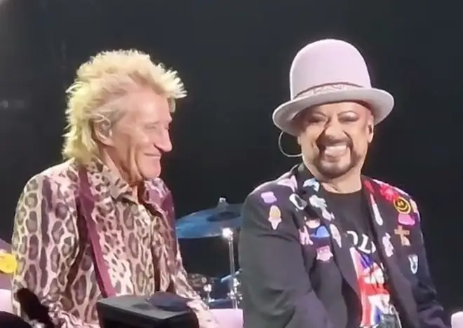 Rod Stewart and Boy George have given their first performance on tour together and it was exactly what fans had been waiting for.