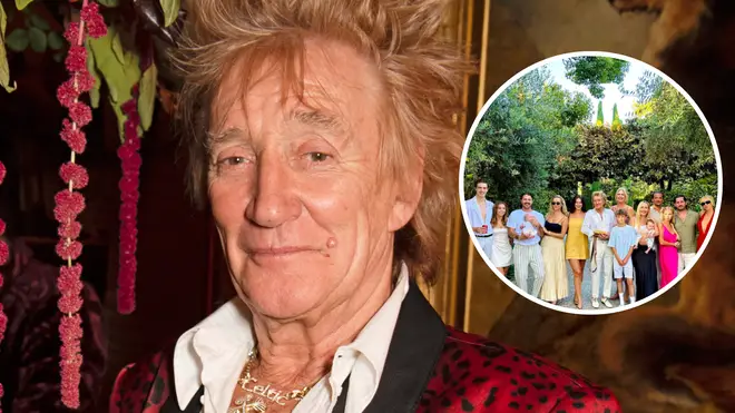 Rod Stewart and his large family reunited