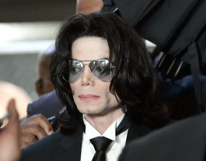 Michael Jackson at Santa Barbara County Superior Court in 2005