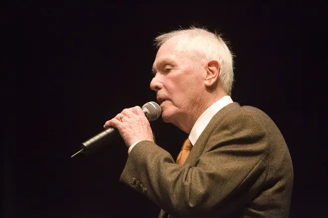 Harry Connick Sr in concert