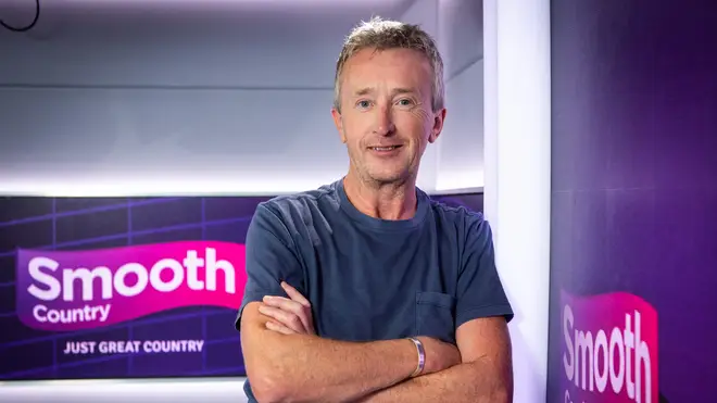 Eamonn Kelly will present a daily morning show on Smooth Country