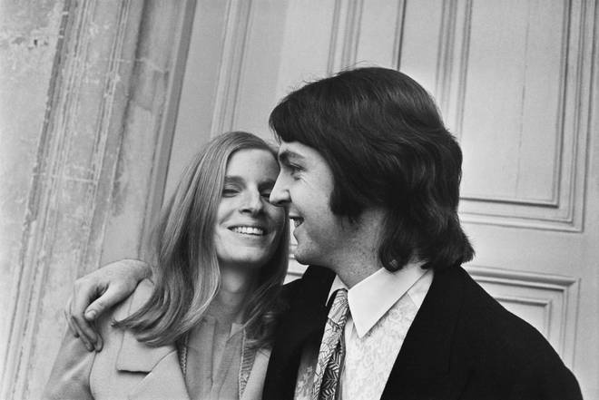Linda McCartney and Paul McCartney 